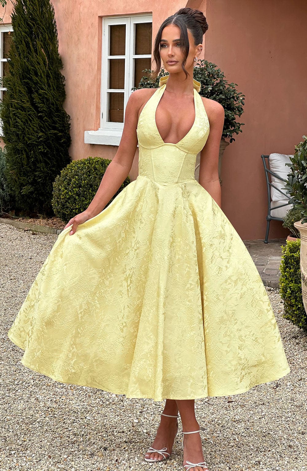 Damen-Midikleid mit Neckholder für Hochzeitsgäste