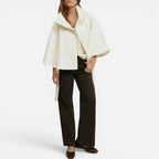 Damen Cape-Jacke mit hohem Kragen und Taillengürtel