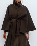 Damen Cape-Mantel mit Gürtel und Stehkragen