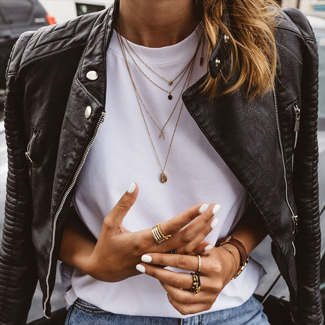 Damen Echtleder-Bikerjacke mit tailliertem Schnitt und Reißverschluss