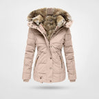 Damen Kapuzen-Wintermantel mit weichem Material und schmalem Schnitt