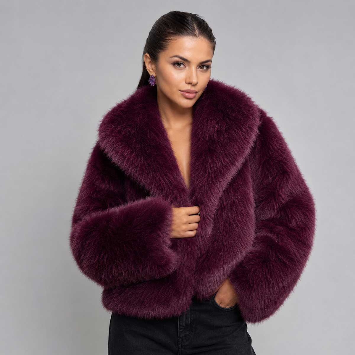 Damen Kurze Kunstfelljacke mit Reverskragen – Flauschige Winterjacke mit Futter