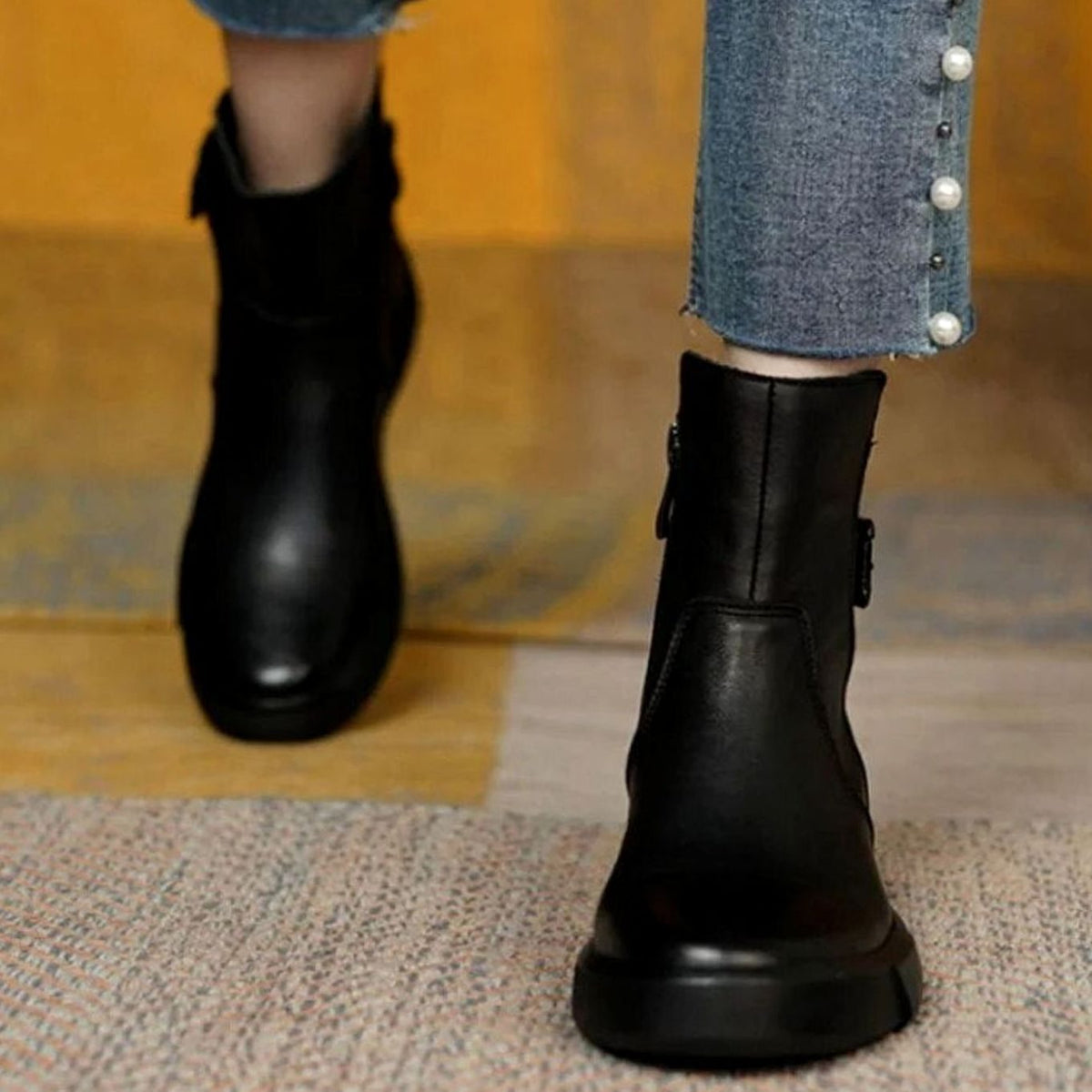 Damen Leder-Stiefeletten mit Schnalle – Flache Ankle Boots mit gepolsterter Plateausohle, Herbst Winter