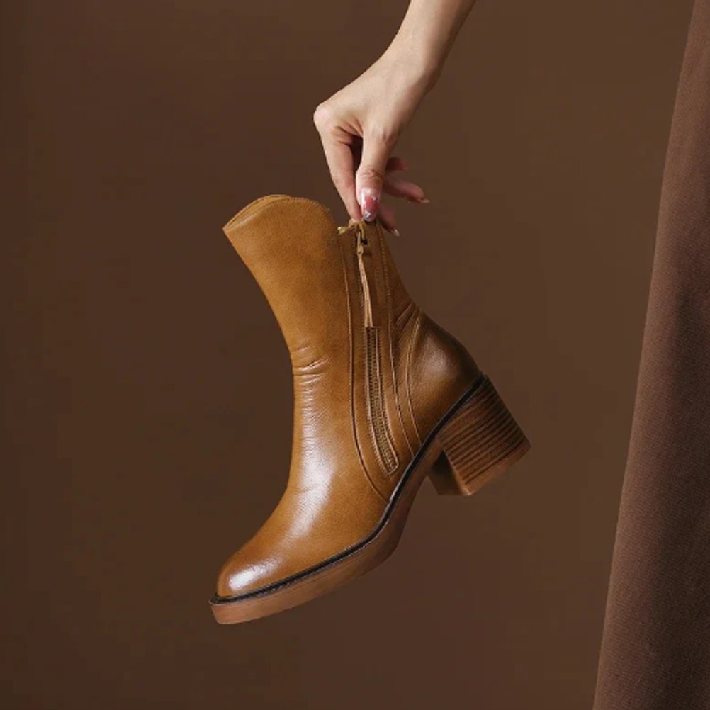 Damen Leder Ankle Boots mit spitzer Zehenpartie, Reißverschluss und Blockabsatz