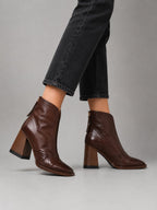 Damen Ankle Boots mit eckiger Zehenpartie und Blockabsatz – Kunstleder Stiefeletten, Herbst Winter
