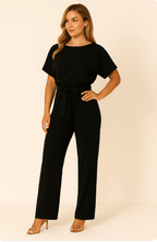 Damen Overall mit verstellbarem Bindegürtel und fließendem Stoff
