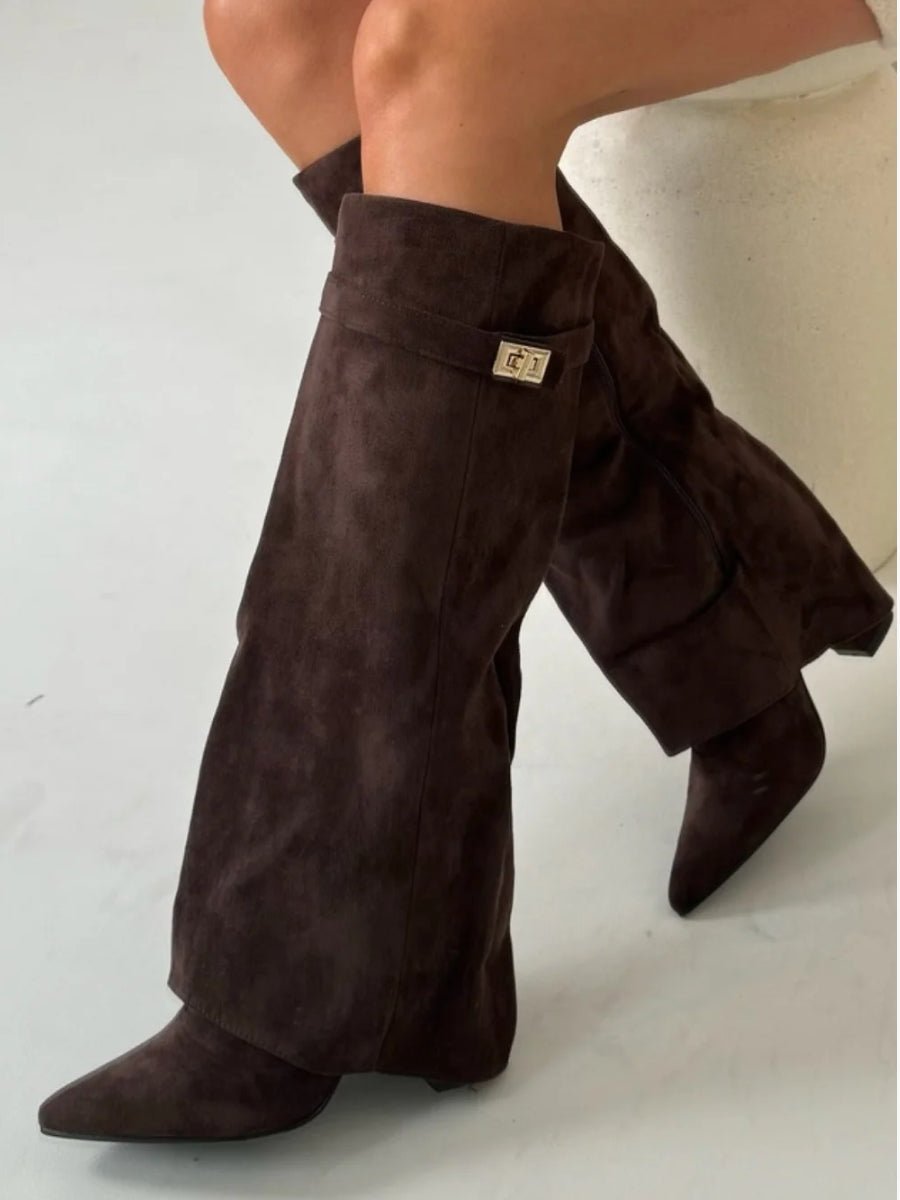 Damen Kniehohe Umschlagstiefel in Wildlederoptik – Faltstiefel mit goldener Schnalle, Herbst Winter