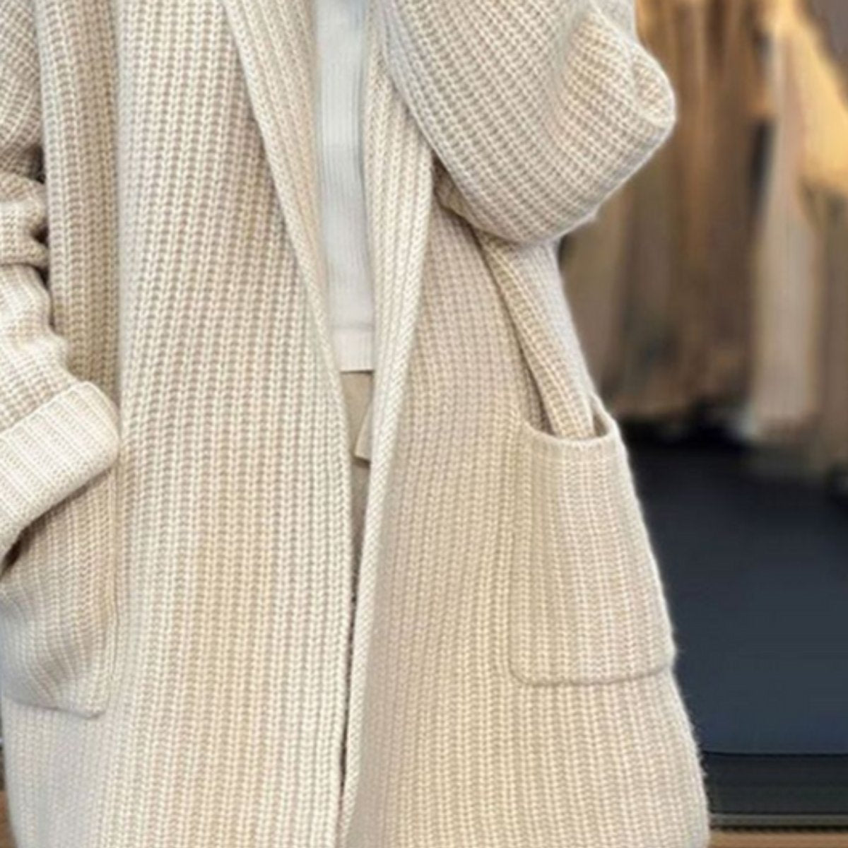 Damen Oversize-Strick-Cardigan mit V-Ausschnitt und aufgesetzten Taschen