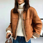 Damen Oversized Kunstschaffell-Jacke mit Sherpa-Futter und Knopfleiste