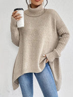 Damen Oversized Rollkragenpullover mit Rippstruktur und verlängertem Saum