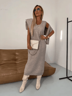 Damen Set aus Rollkragenpullover und Kleid aus weichem Strick