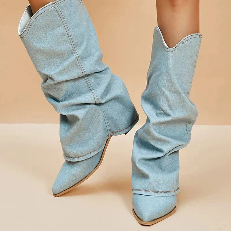 Damen Slouchy-Stiefel mit spitzer Kappe und geschwungenem Schaft