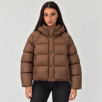 Damen Kurze Pufferjacke mit Kapuze – Steppjacke mit Stehkragen und horizontaler Steppung, Winter