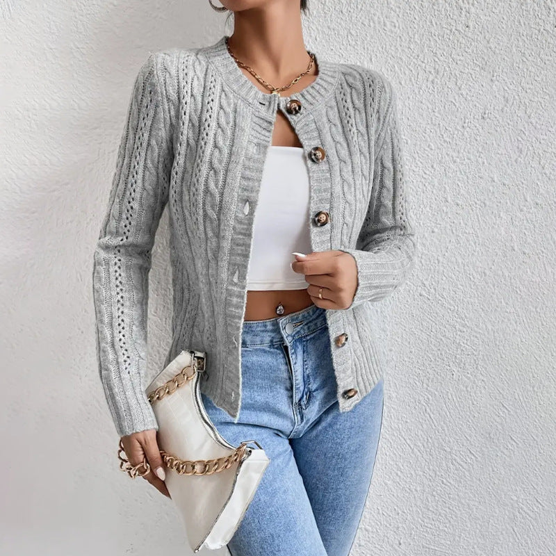 Damen Strickjacke mit Zopfmuster und Knopfleiste
