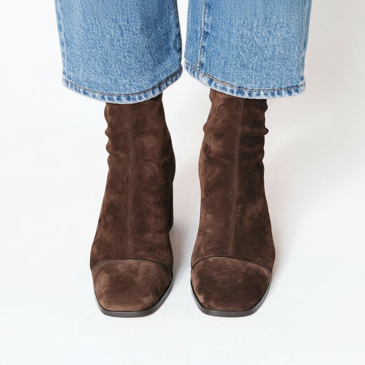 Damen Wildleder Ankle Boots mit Quadratzehenform und Blockabsatz