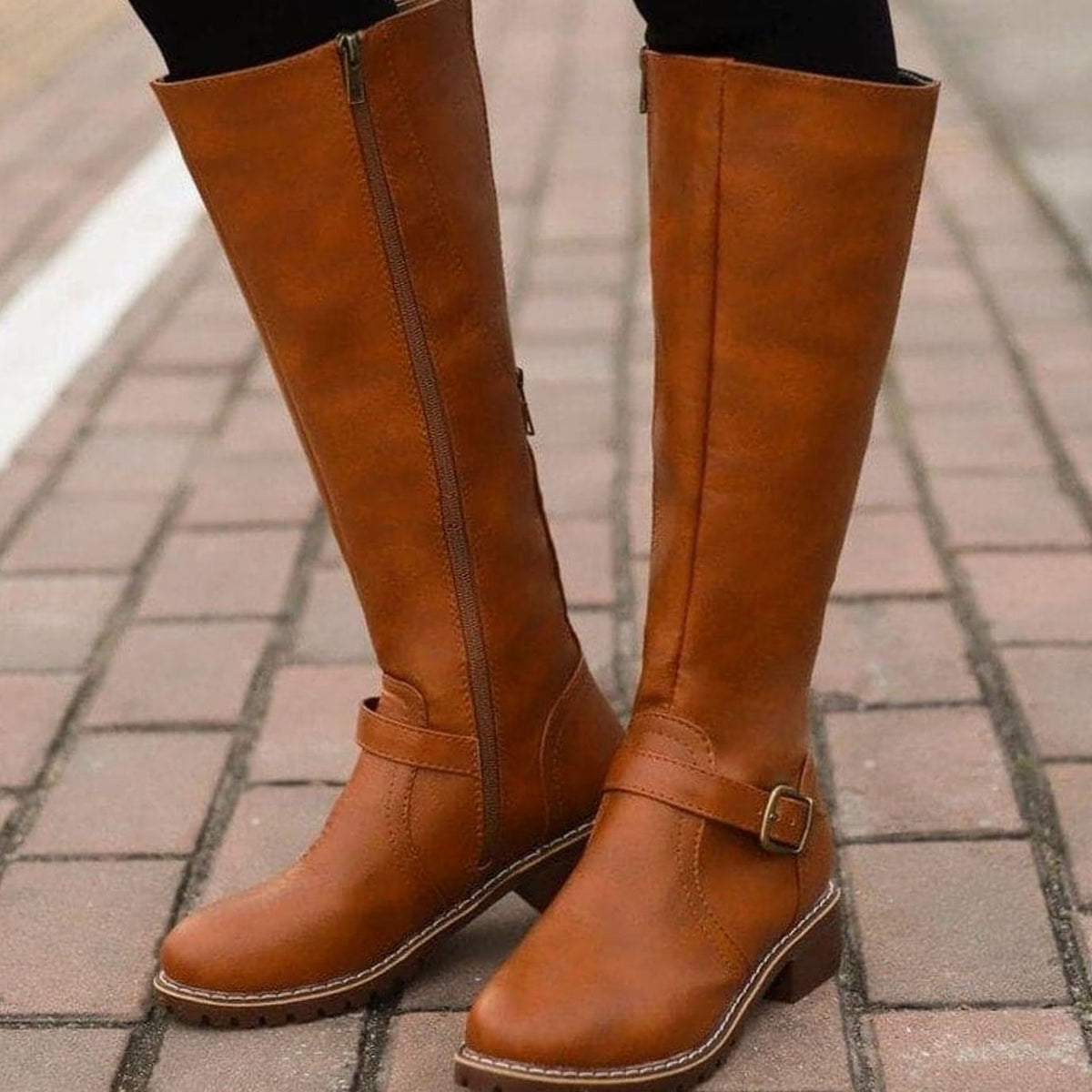 Damen Kniehohe Stiefel aus Kunstleder mit Schnallenriemen – Reiterstiefel mit Reißverschluss, Herbst Winter