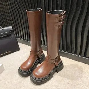 Damen kniehohe Stiefel mit verstellbaren Schnallen