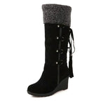 Damen Kniehohe Winterstiefel mit Kunstfell – Keilabsatz Schneestiefel mit Quasten