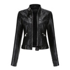 Damen kurze Bikerjacke aus Kunstleder mit Stehkragen und Reißverschlüssen