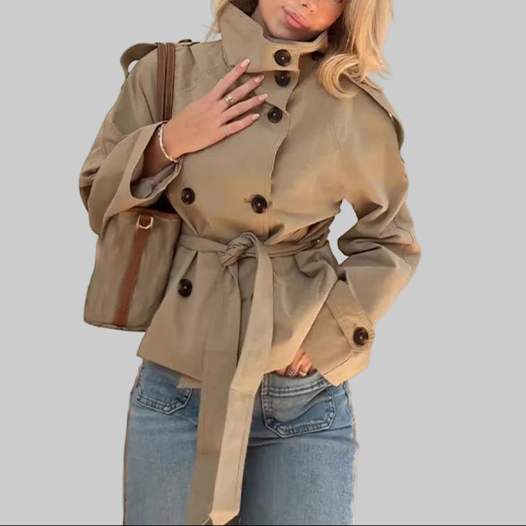Damen kurze Trenchjacke mit hohem Kragen und Gürtel