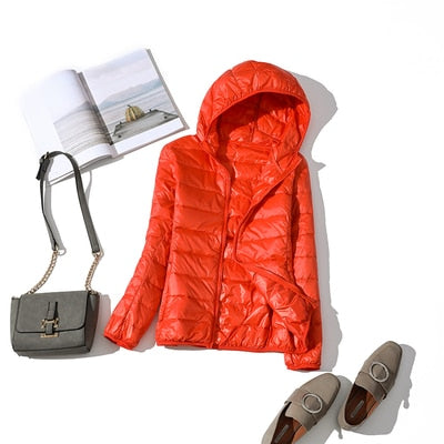 Damen kurze glänzende Winterjacke