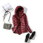 Damen kurze glänzende Winterjacke