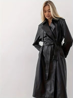 Damen langer Kunstleder-Trenchcoat mit Gürtel und tailliertem Schnitt