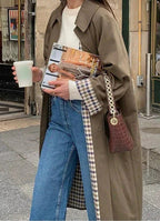Damen langer karierter Oversized-Trenchcoat mit Reverskragen und Seitentaschen