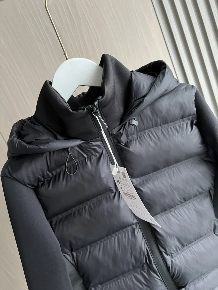 Damen Hybrid-Steppjacke Schwarz mit Kapuze – Leichte Jacke mit Stretch-Ärmeln, Herbst Winter
