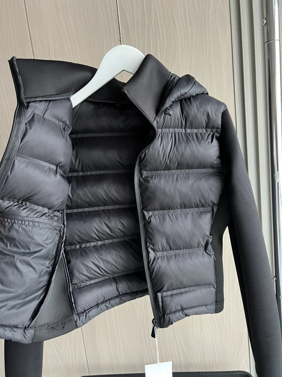 Damen Hybrid-Steppjacke Schwarz mit Kapuze – Leichte Jacke mit Stretch-Ärmeln, Herbst Winter