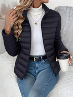 Damen leichte Steppjacke mit Stehkragen, Polyester-Isolierung und Reißverschluss