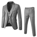 Dreiteiliger Business-Herrenanzug im Slim Fit