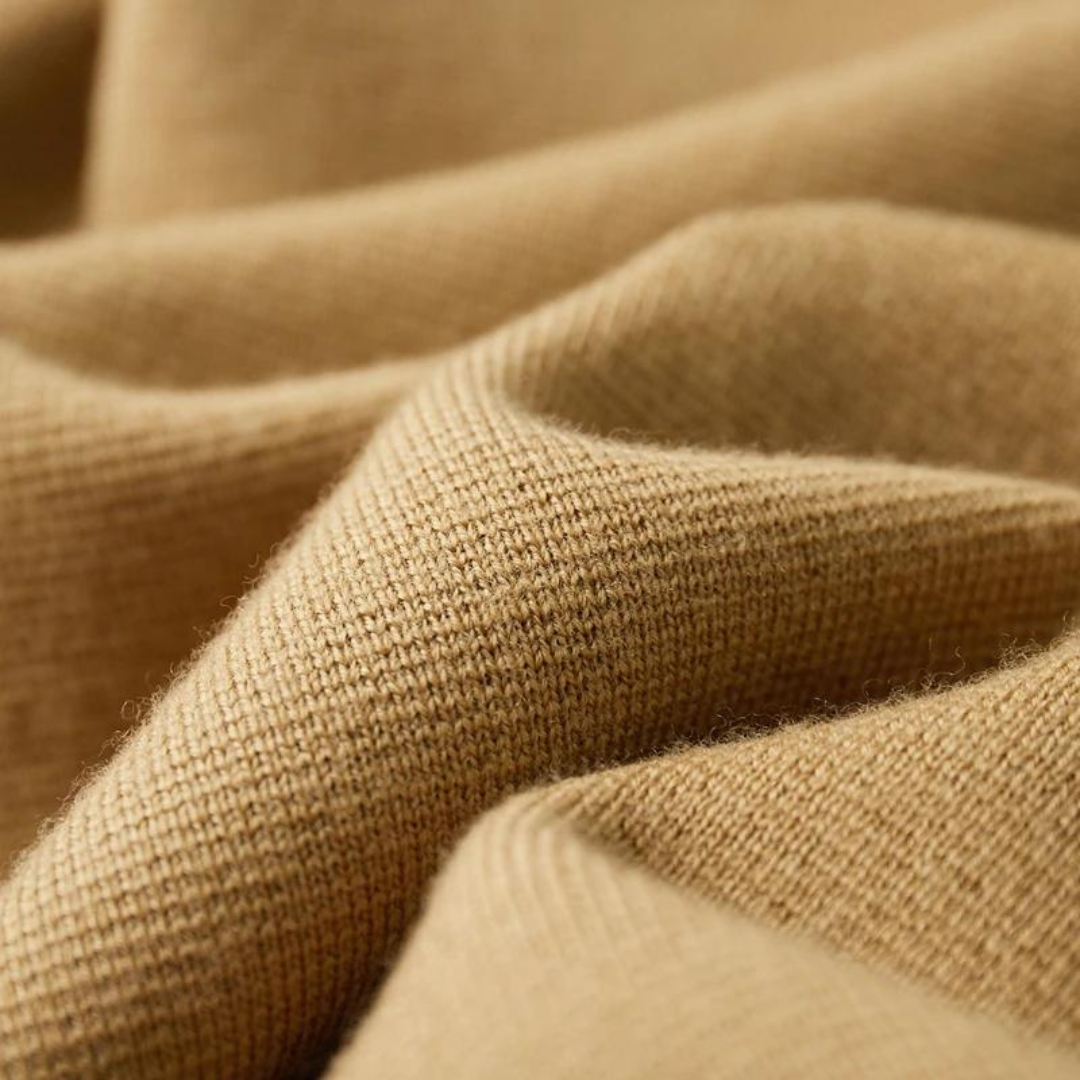 Herren-Cardigan mit Hemdkragen und Knopfverschluss
