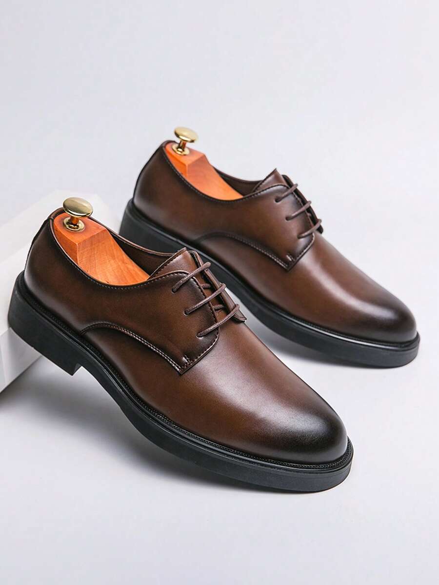 Herren Derby-Schuhe mit runder Spitze
