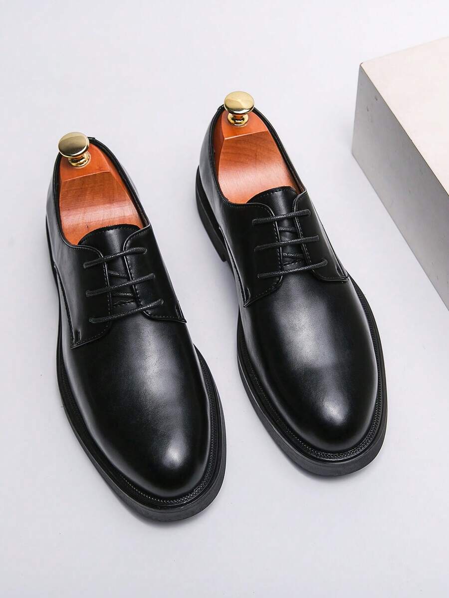 Herren Derby-Schuhe mit runder Spitze