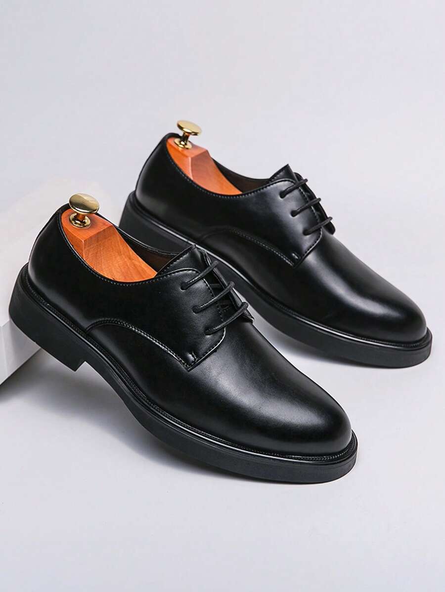 Herren Derby-Schuhe mit runder Spitze