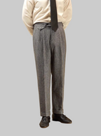 Herren Hose mit Bundfalten, geradem Bein und strukturiertem Finish