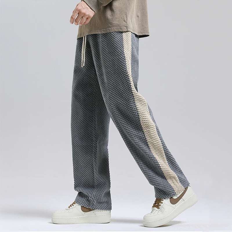 Herren Hose mit Kordelzug, elastischem Bund und kontrastierendem Seitenstreifen