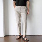 Herren Hose mit geradem Schnitt, Gürtelschlaufen und Seitentaschen