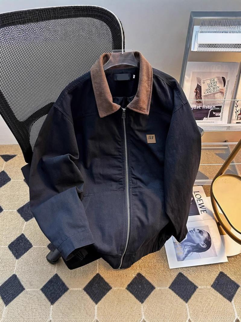 Herren Jacke mit Reißverschluss und kontrastierendem Kragen