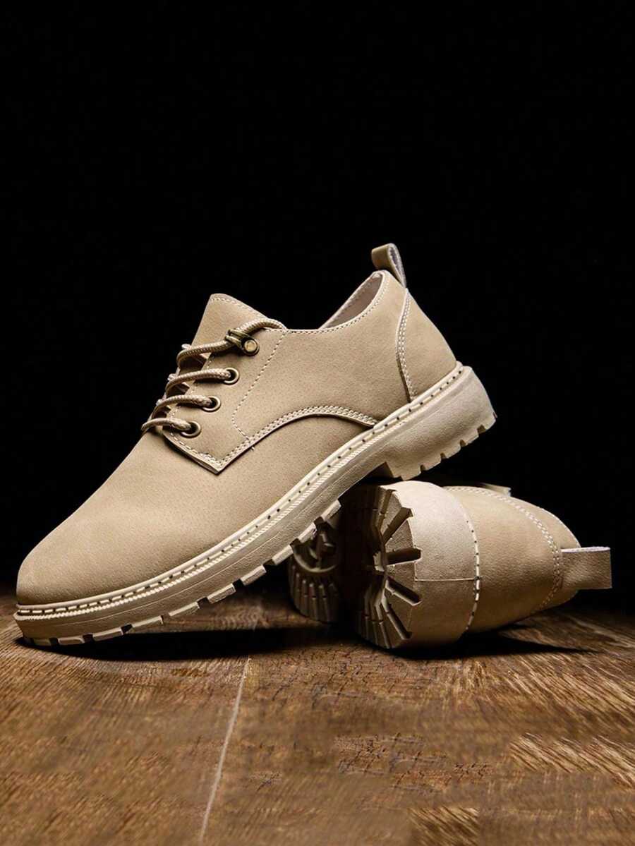 Herren Schnürschuhe mit matter Oberfläche und dicker Profilsohle