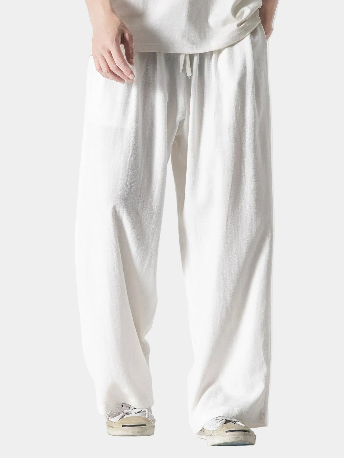 Herrenhose mit weitem Schnitt, elastischem Bund und Kordelzug