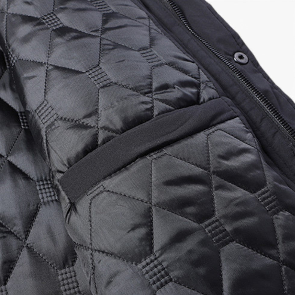 Herren Winterjacke mit Kapuze und warmem Innenfutter