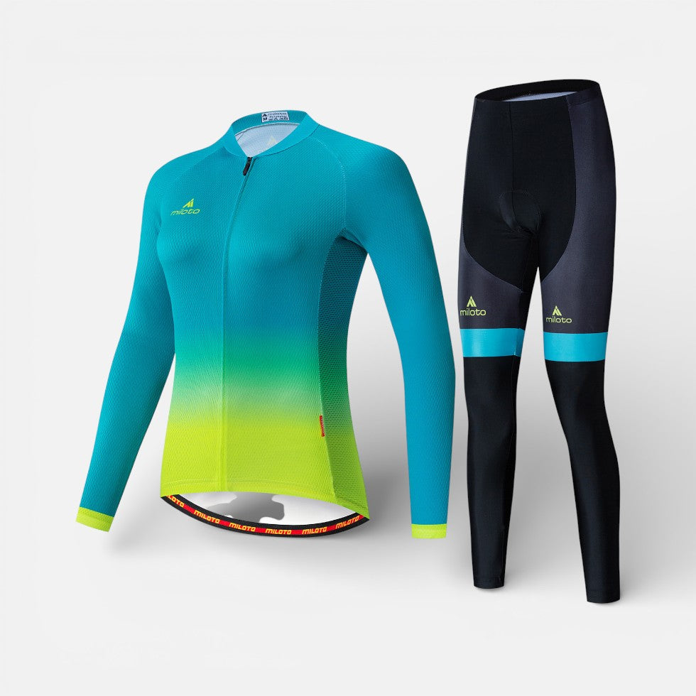 Women's cycling set with long-sleeve jersey and cycling shorts