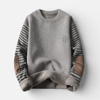 Herren Knitted Strickpullover mit gestreiften Ärmeln