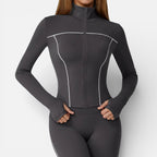 Women's sports jacket with long sleeves and zipper