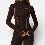 Women's sports jacket with long sleeves and zipper