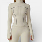 Women's sports jacket with long sleeves and zipper