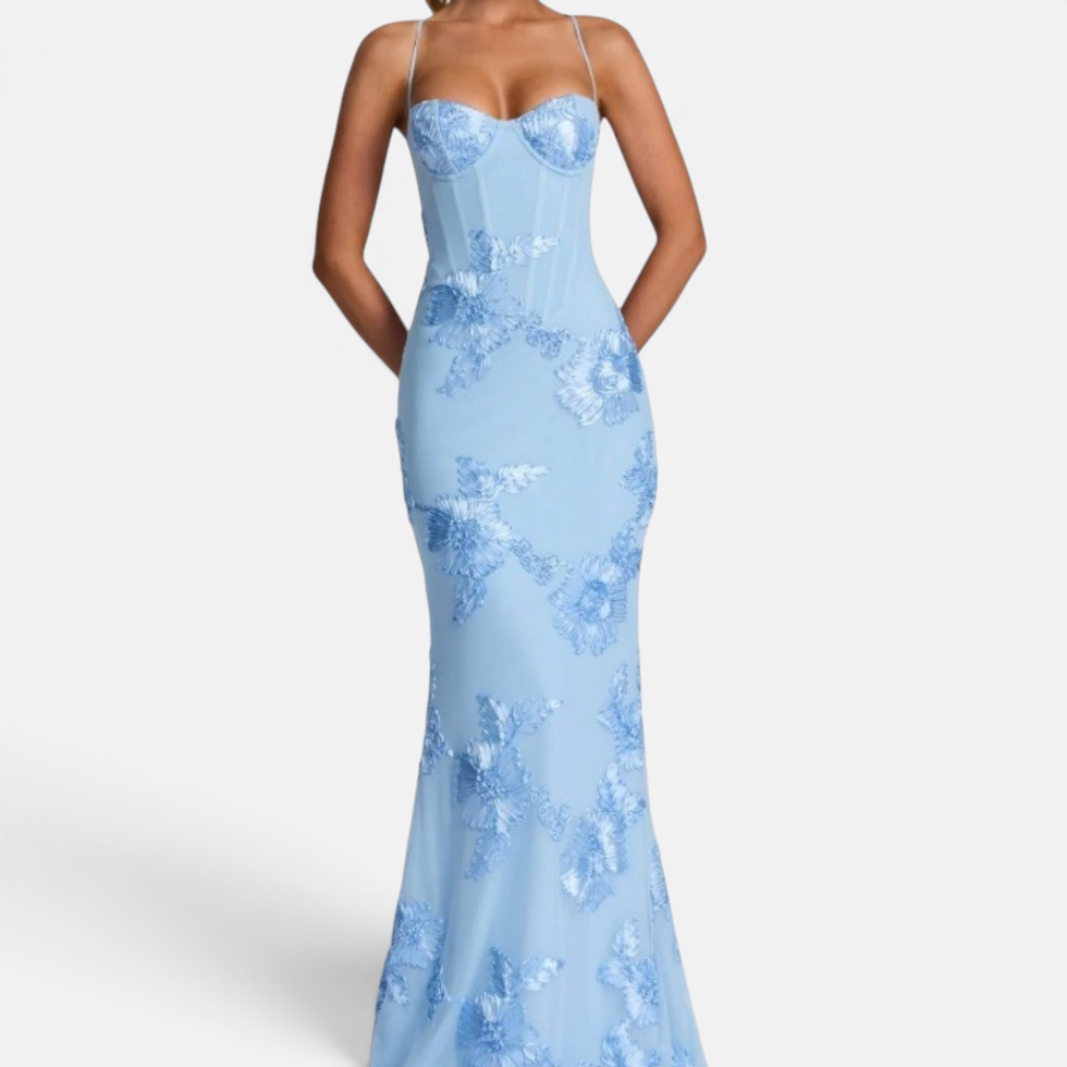 Langes Kleid mit Spaghettiträgern und Stickereien