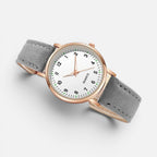 Quarz Armbanduhr mit Lederoptik Armband
